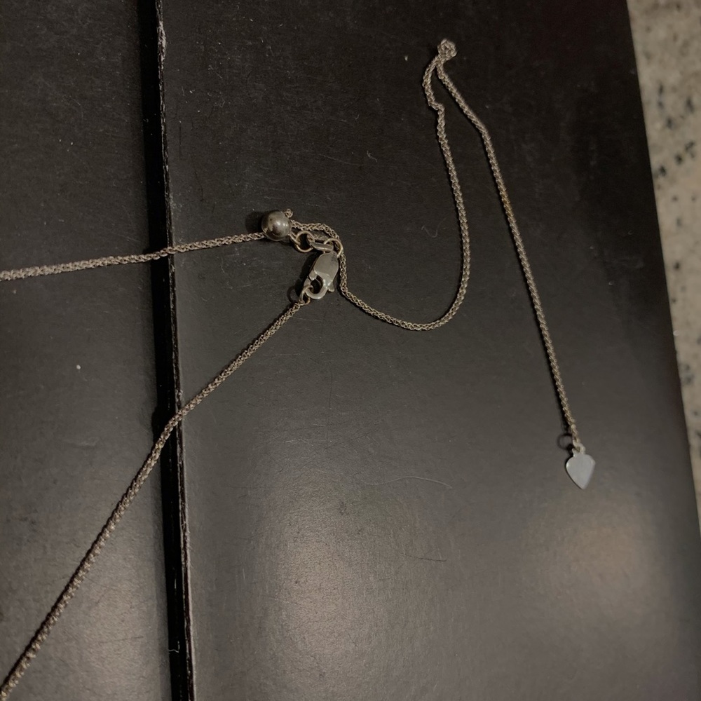 1/2 carat starburst necklace and adjustable chain - Picture 3 of 6